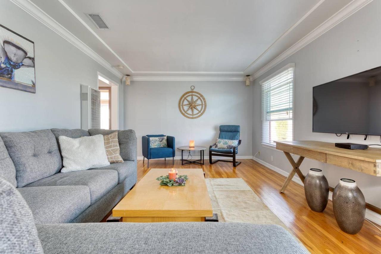 New Belmont Shore Retreat With Free Parking Walk To Beaches Long Beach Exterior photo